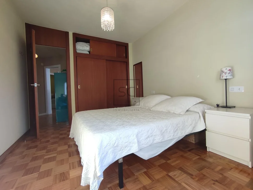 Se vende piso reformado en primera línea de playa en el centro, ares