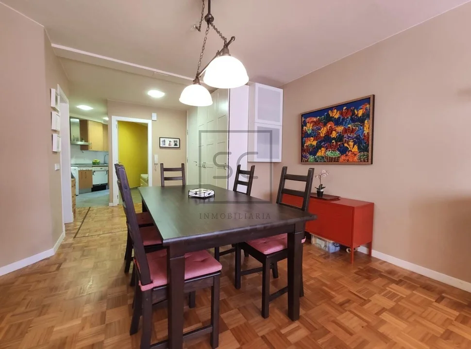 Se vende piso reformado en primera línea de playa en el centro, ares