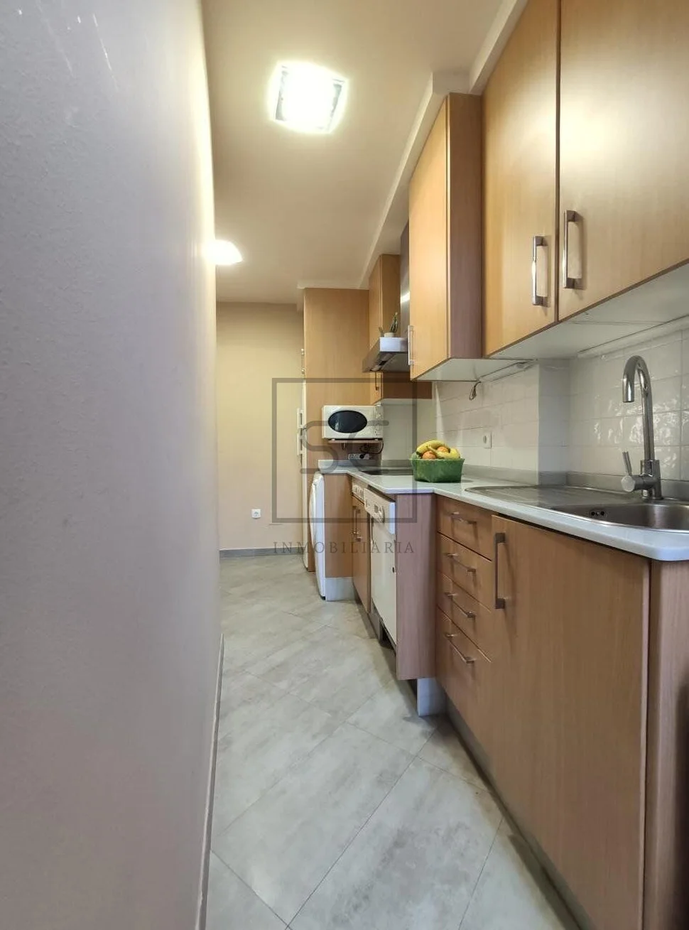 Se vende piso reformado en primera línea de playa en el centro, ares