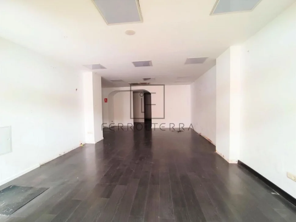 Inmueble #l000023 para alquilar en ferrol, centro