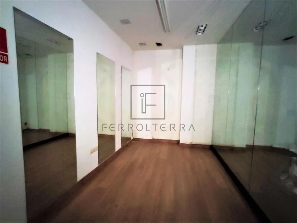 Inmueble #l000023 para alquilar en ferrol, centro