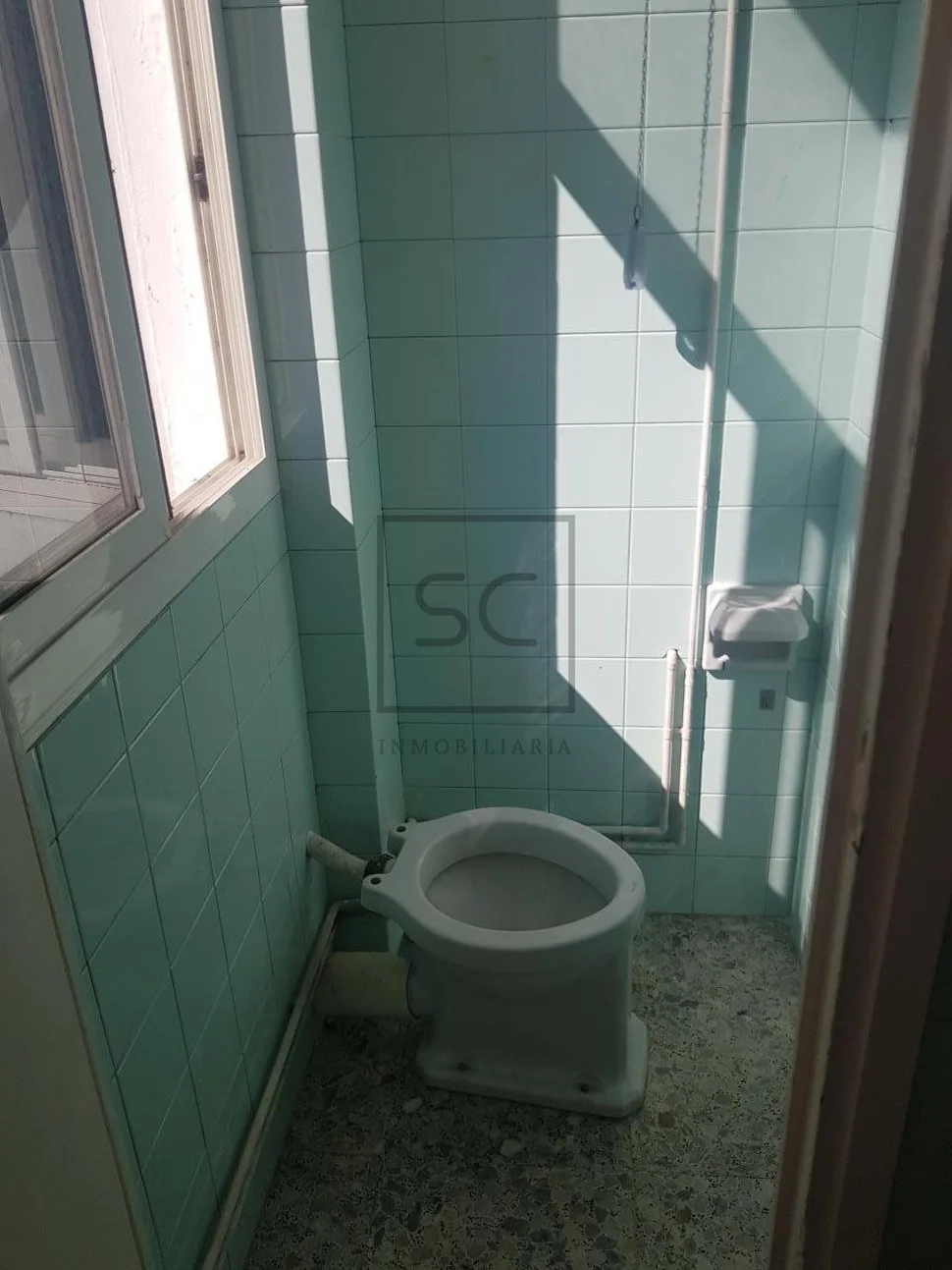 Dos pisos por el precio de uno en santa marina, ferrol