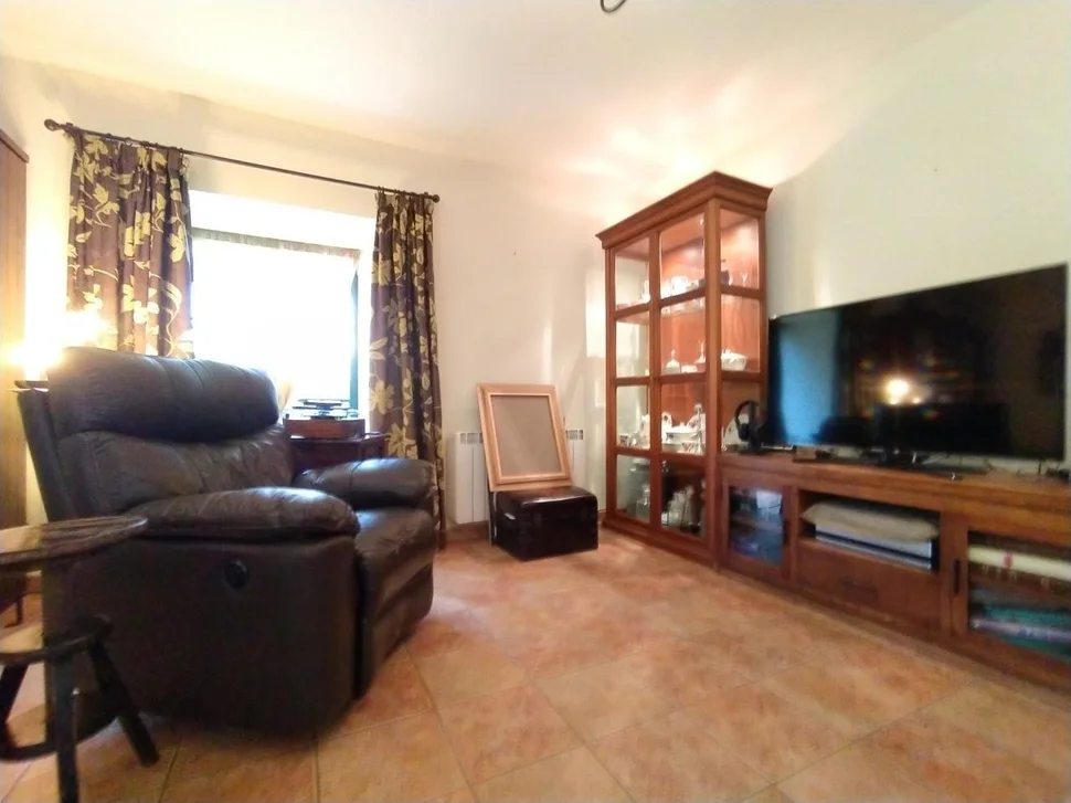 Se Vende Casa con Piscina y Jardín en Fene, Fene