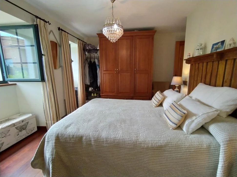 Se Vende Casa con Piscina y Jardín en Fene, Fene – foto 36
