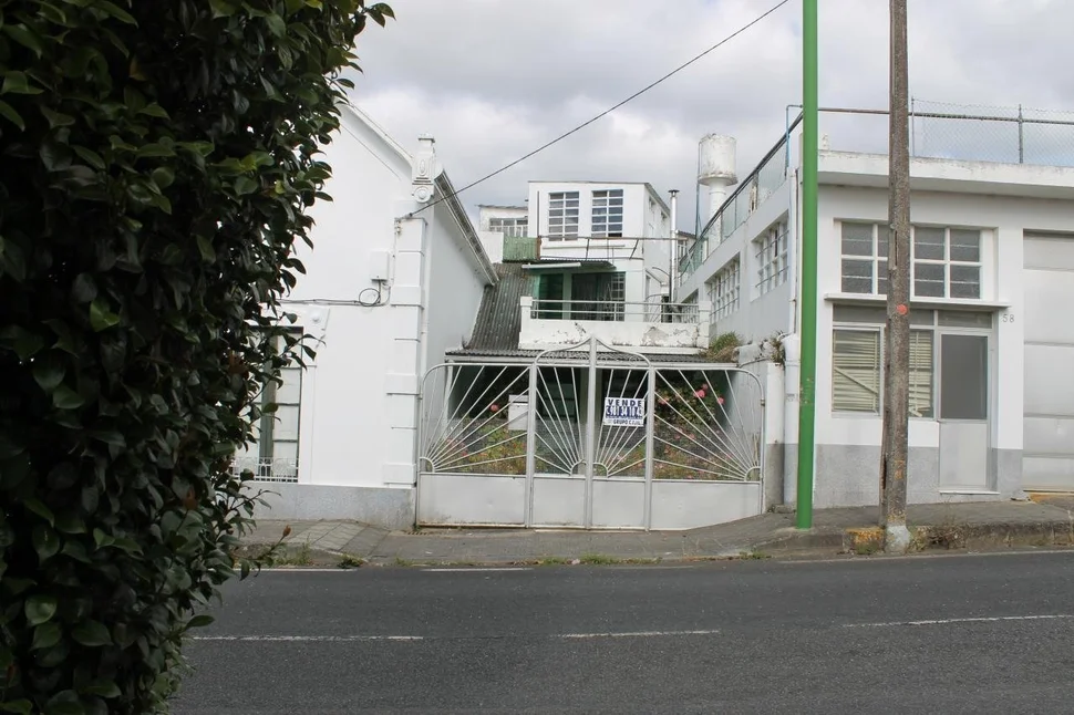 Impresionante casa en maniños
