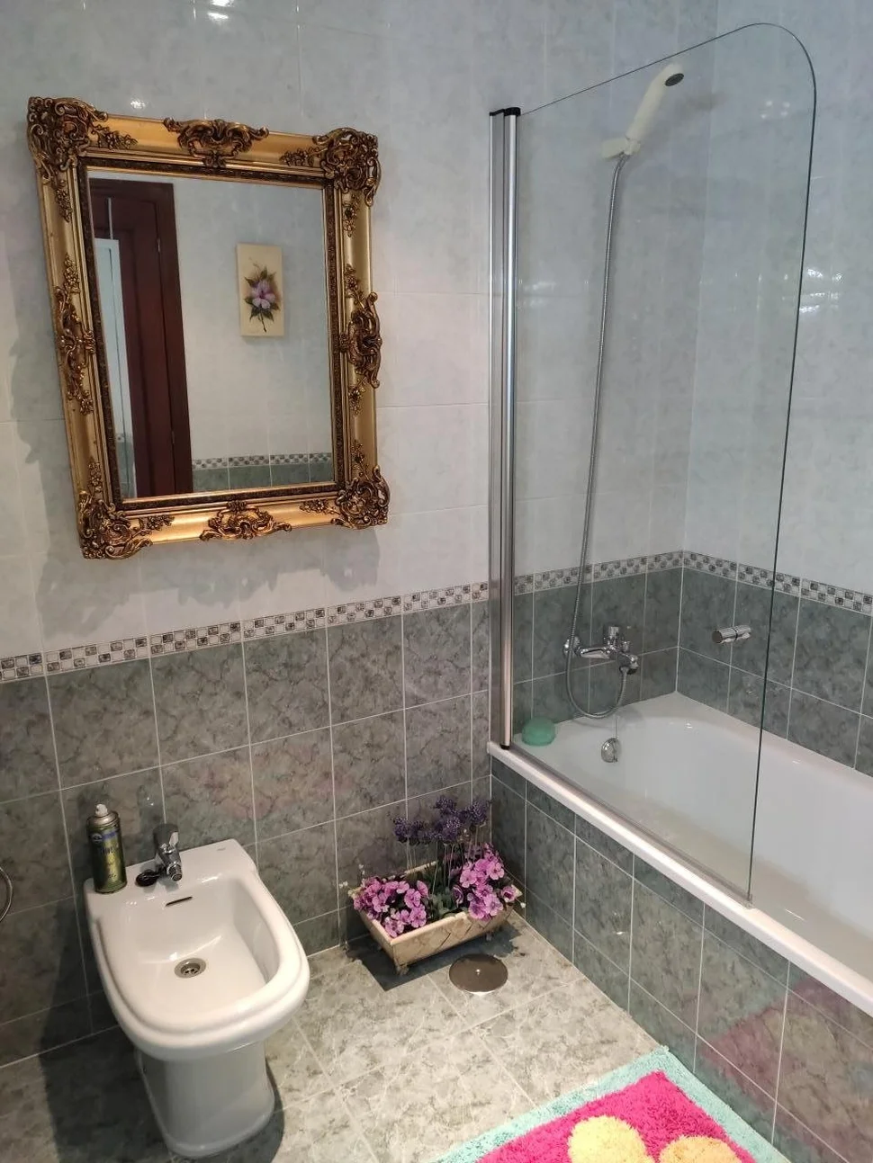 Se vende duplex en plaza de galicia, naron