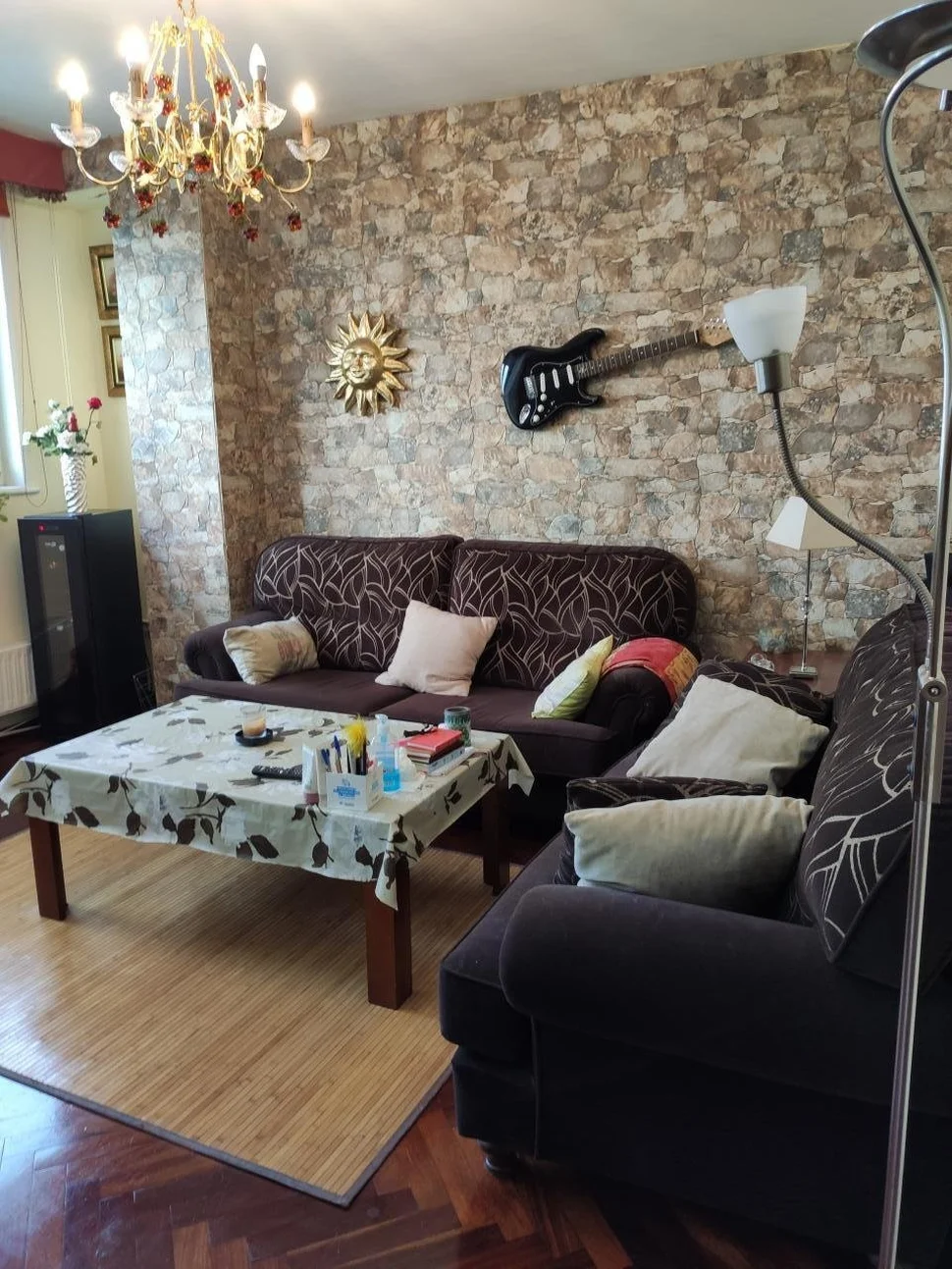 Se vende duplex en plaza de galicia, naron