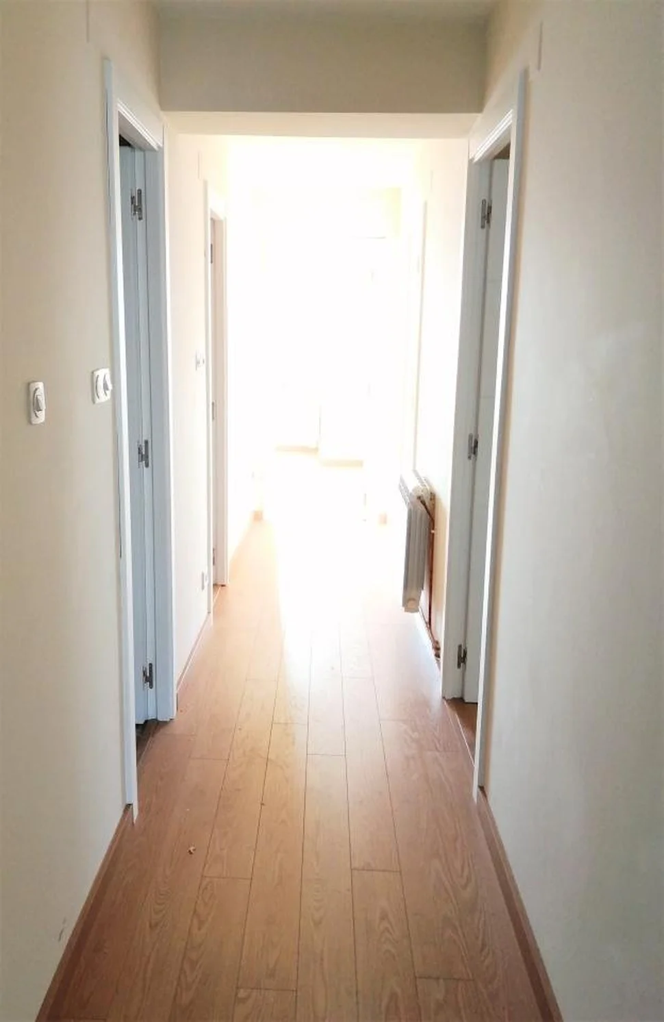 Se vende piso semireformado en canido