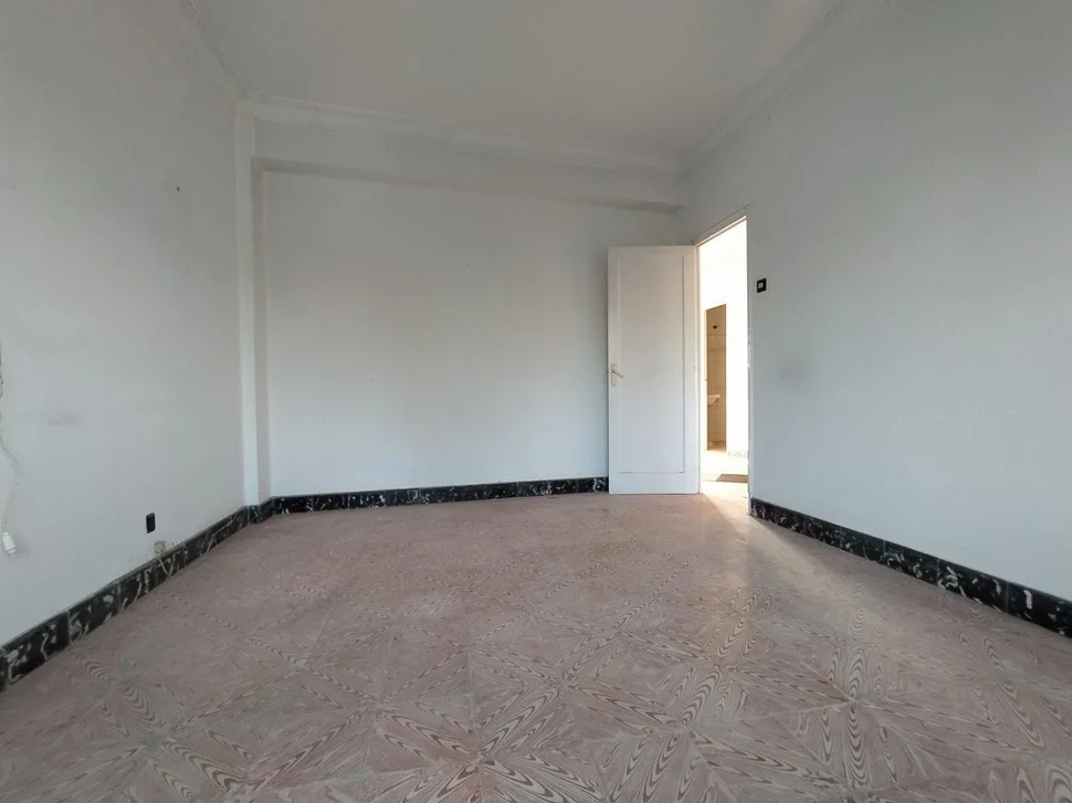 Se vende piso para reforma integral con fabulosas vistas a la ría (joane