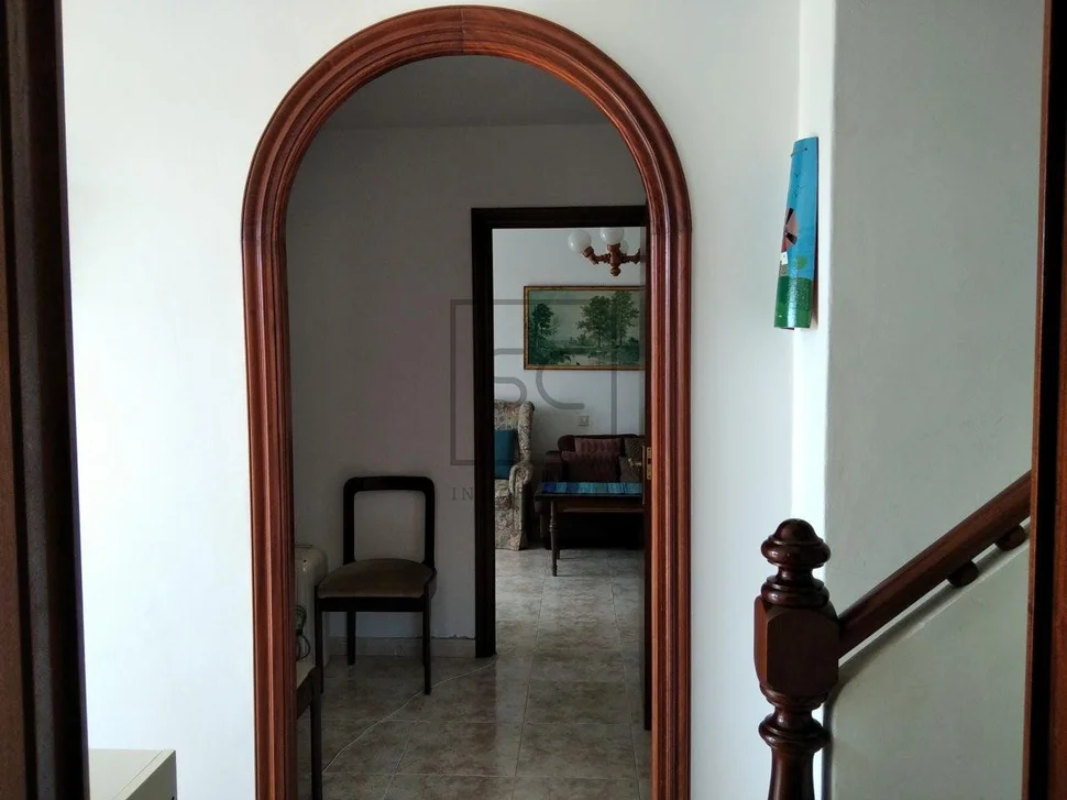 Casa con vistas y finca edificable