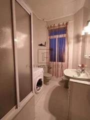 Piso semiamueblado en viviendas de marina