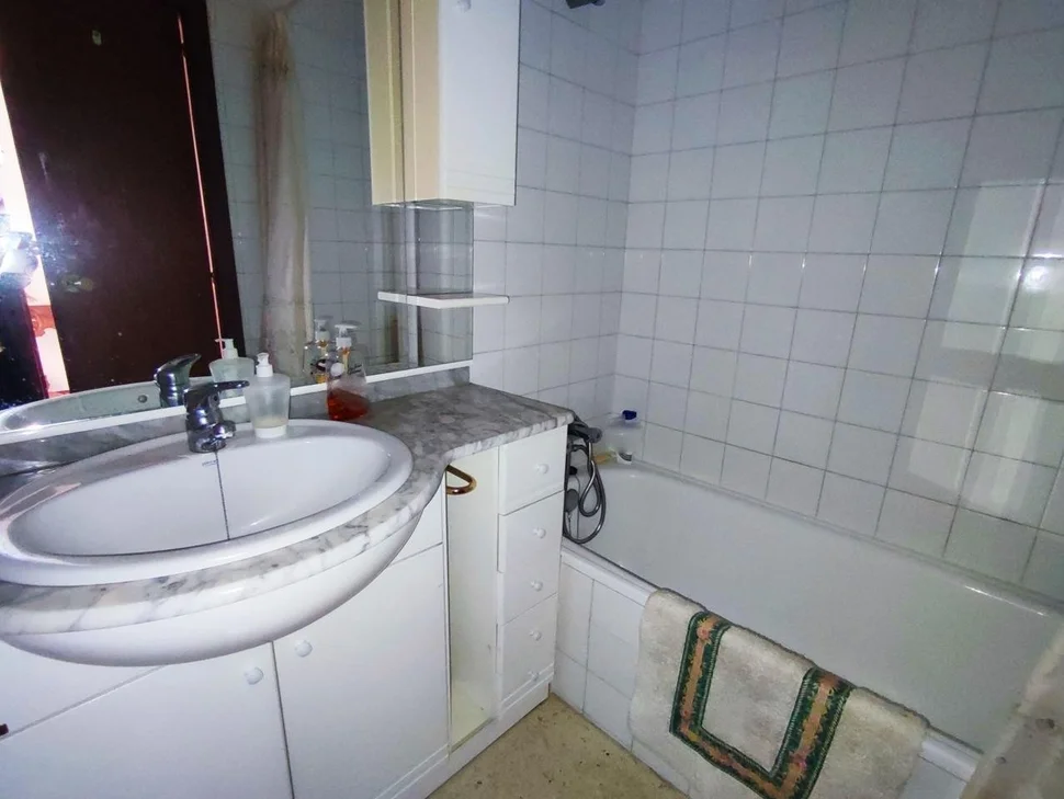 Se vende piso amueblado en caranza, ferrol