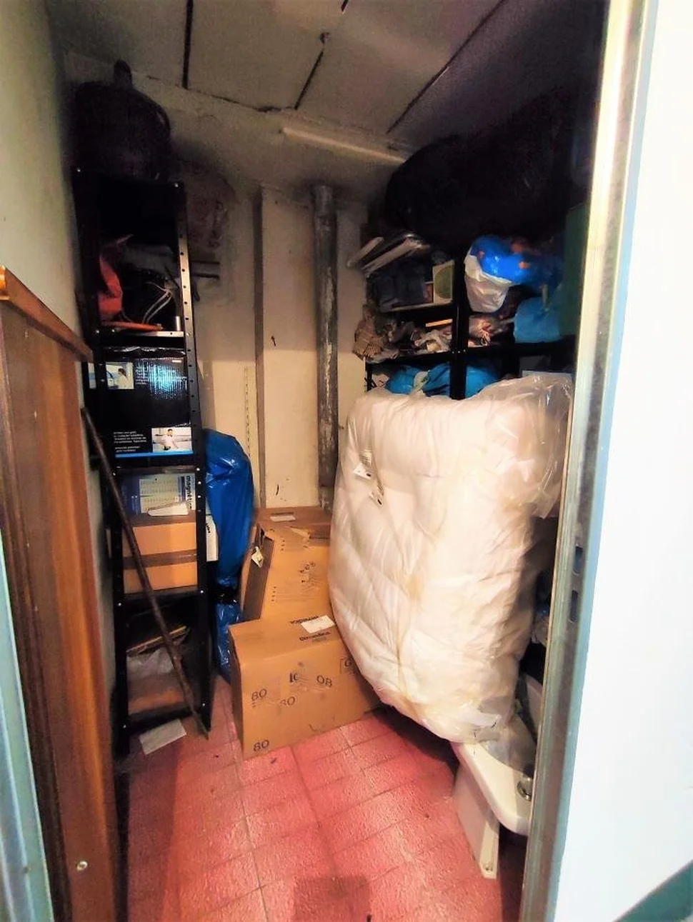 Se vende piso amueblado en caranza, ferrol