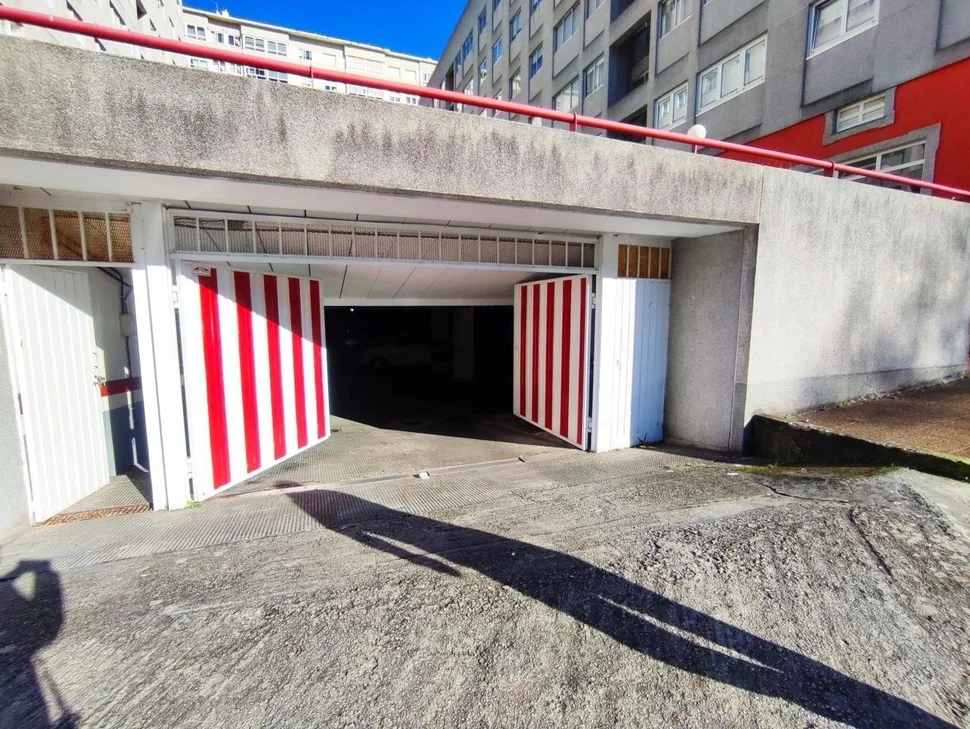 Se vende piso amueblado en caranza, ferrol