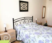 Se vende piso reformado, amueblado y con ascensor