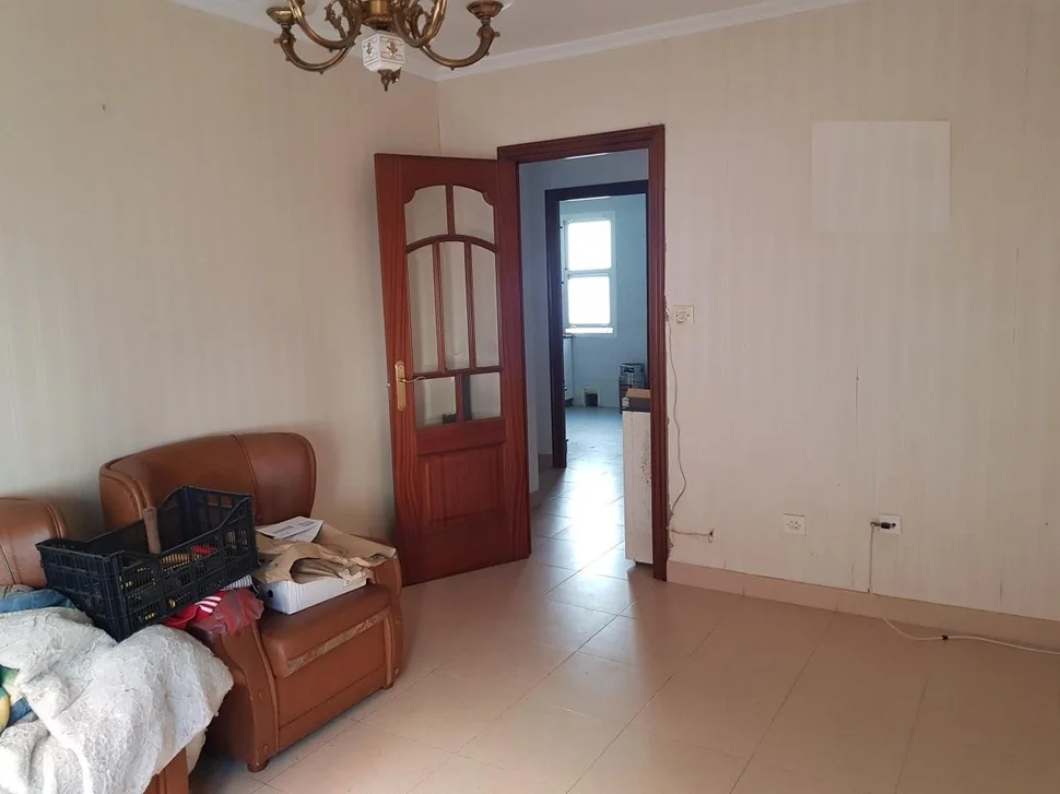 Piso en perfecto estado en narón