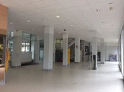 Se vende o alquila local de 800 metros en zona comercial en ultramar, ferrol