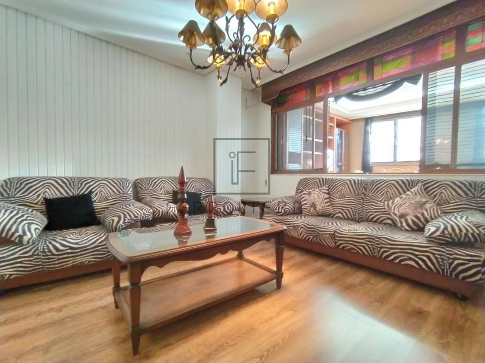 Se vende o alquila con opción a compra piso con terraza y ascensor en la zona del inferniño