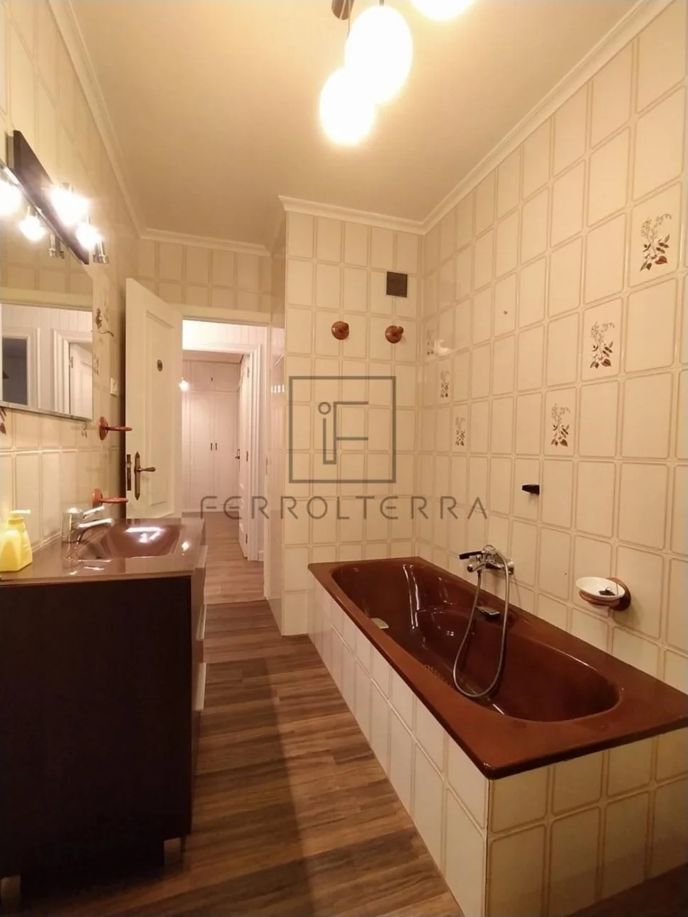 Se vende o alquila con opción a compra piso con terraza y ascensor en la zona del inferniño