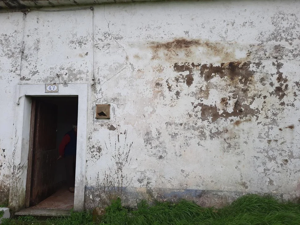 Casa de piedra para reformar en valdoviño