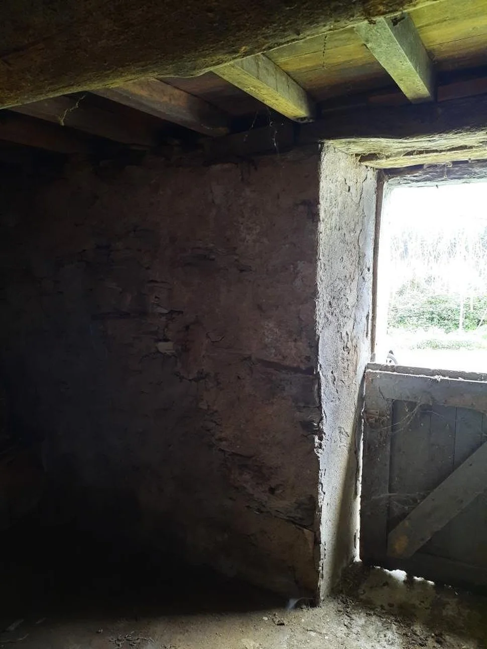 Casa de piedra para reformar en valdoviño