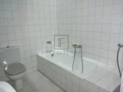 Vendemos casa de piedra para restaurar en puerto, ferrol