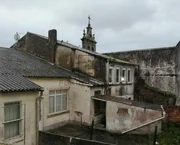Vendemos casa de piedra para restaurar en puerto, ferrol
