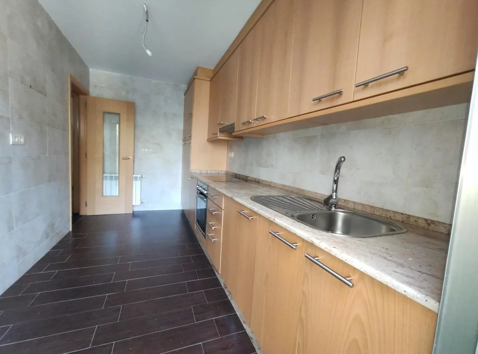 Se vende piso en la calle deporte (ferrol)