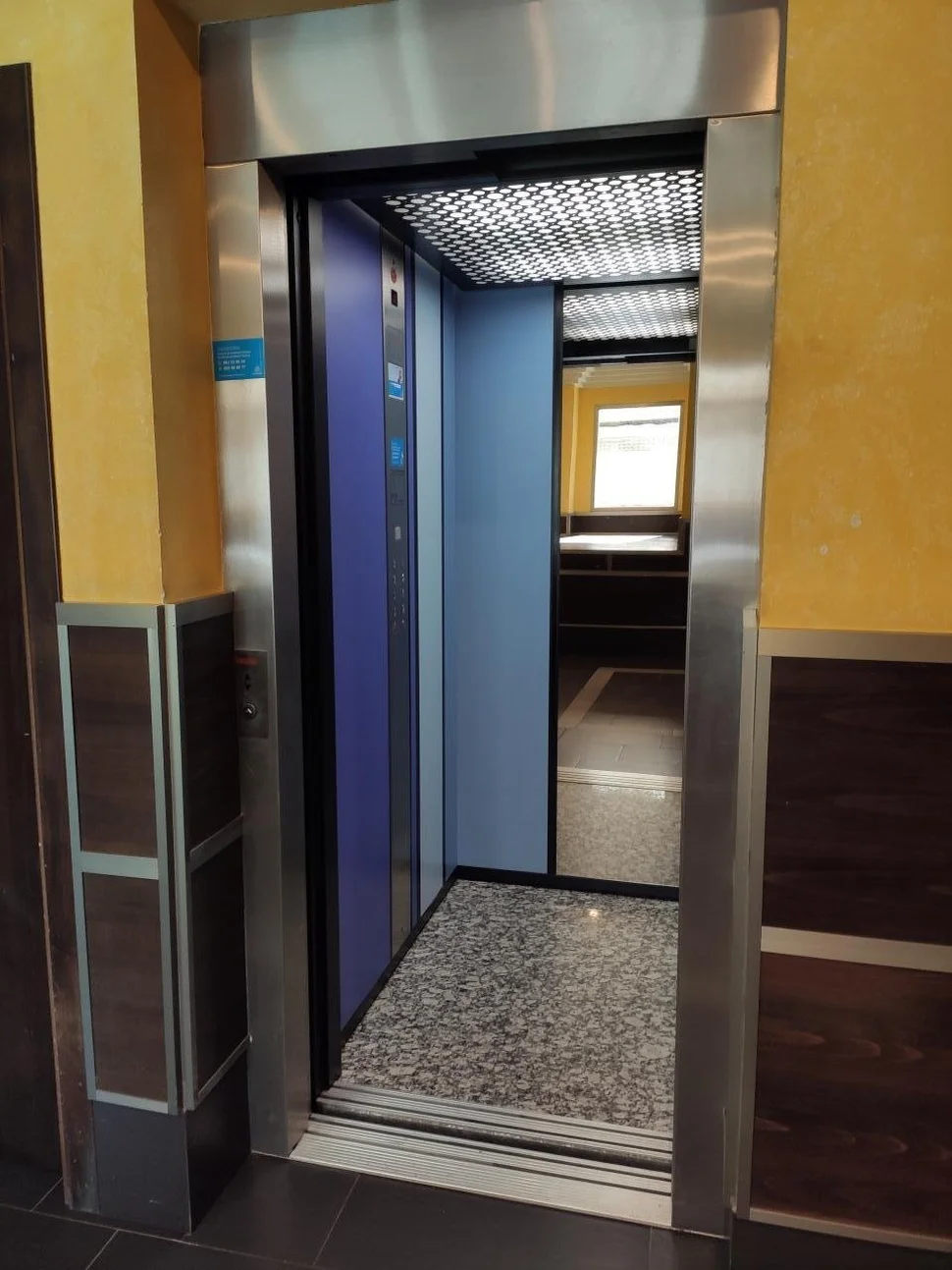 Se vende piso en la calle deporte (ferrol)