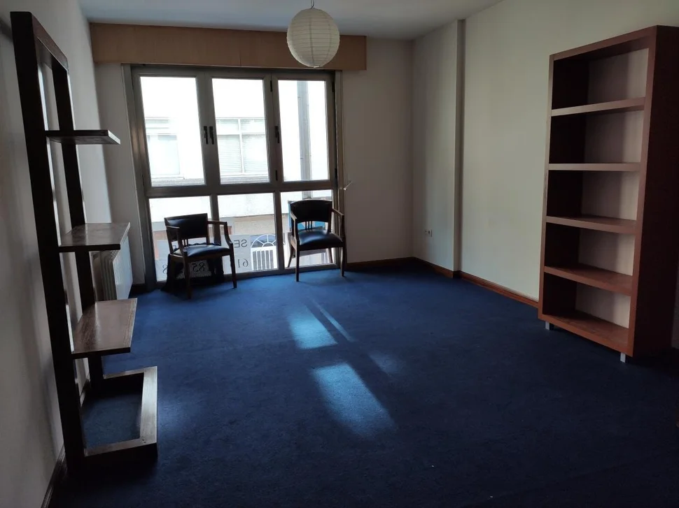 Se vende piso en la calle deporte (ferrol)
