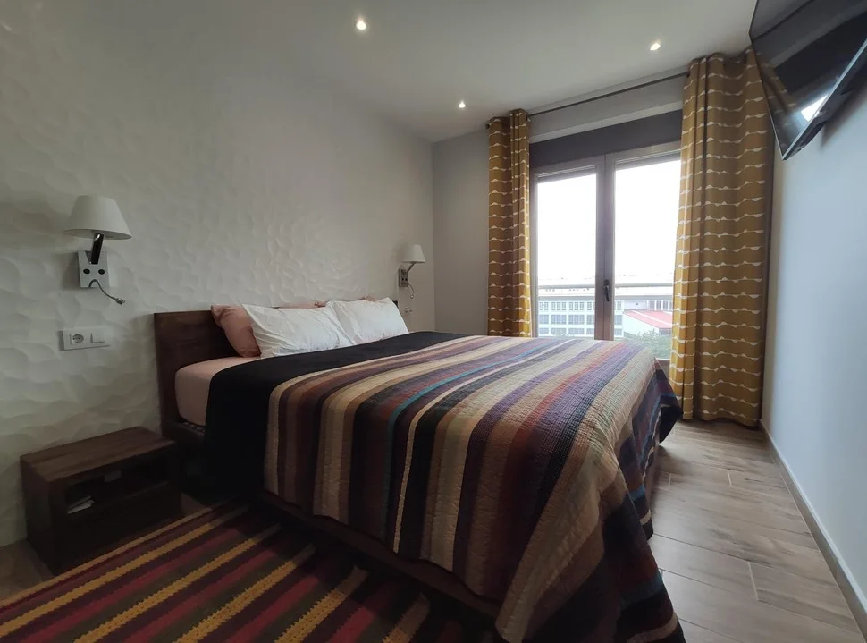 Se Vende Piso con Encanto en Añto Castaño, Narón