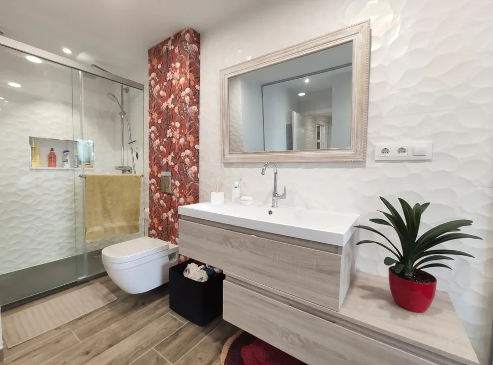 Se Vende Piso con Encanto en Añto Castaño, Narón