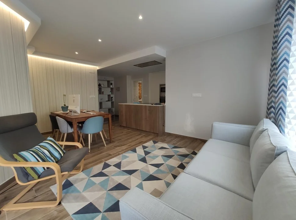 Se Vende Piso con Encanto en Añto Castaño, Narón