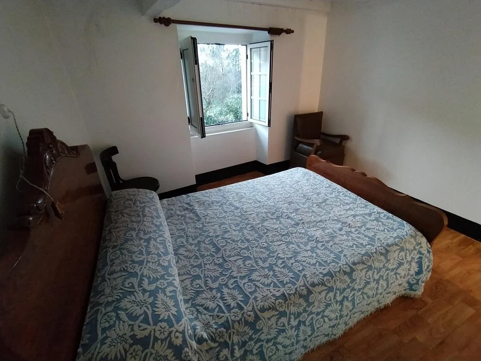 Casa adosada en el couto para reformar