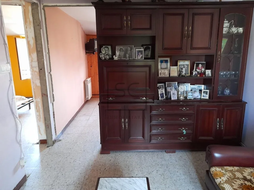 Casa de piedra con finca en franza, murgados