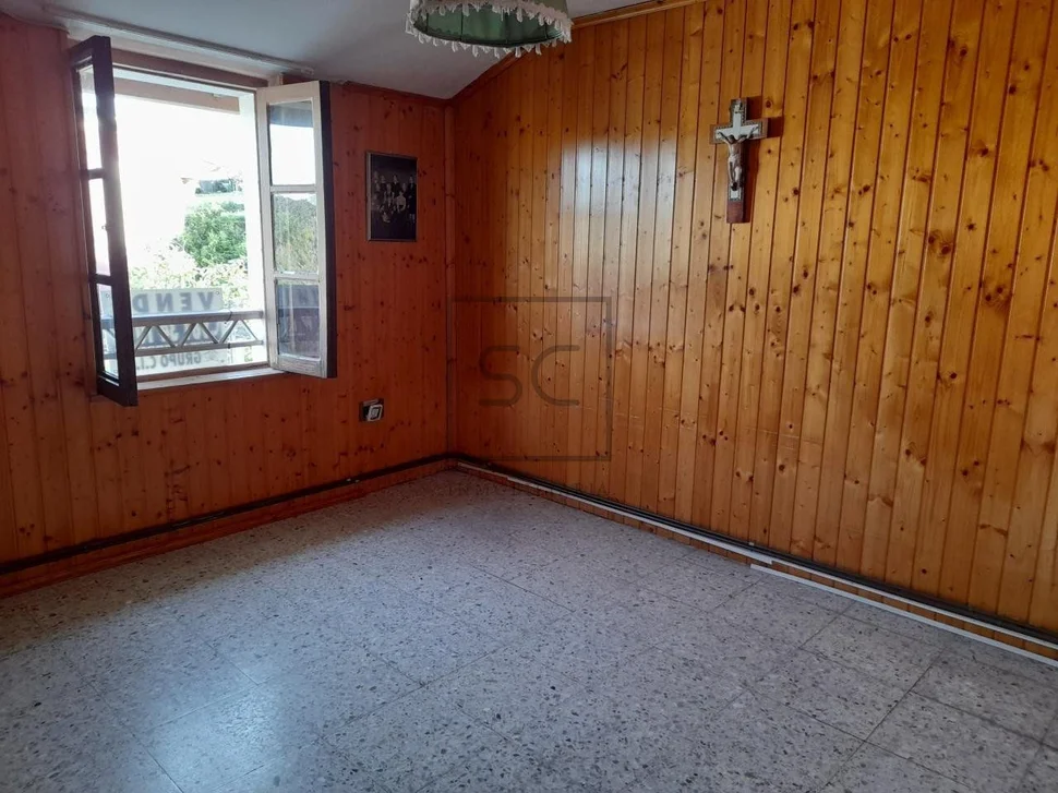 Casa de piedra con finca en franza, murgados