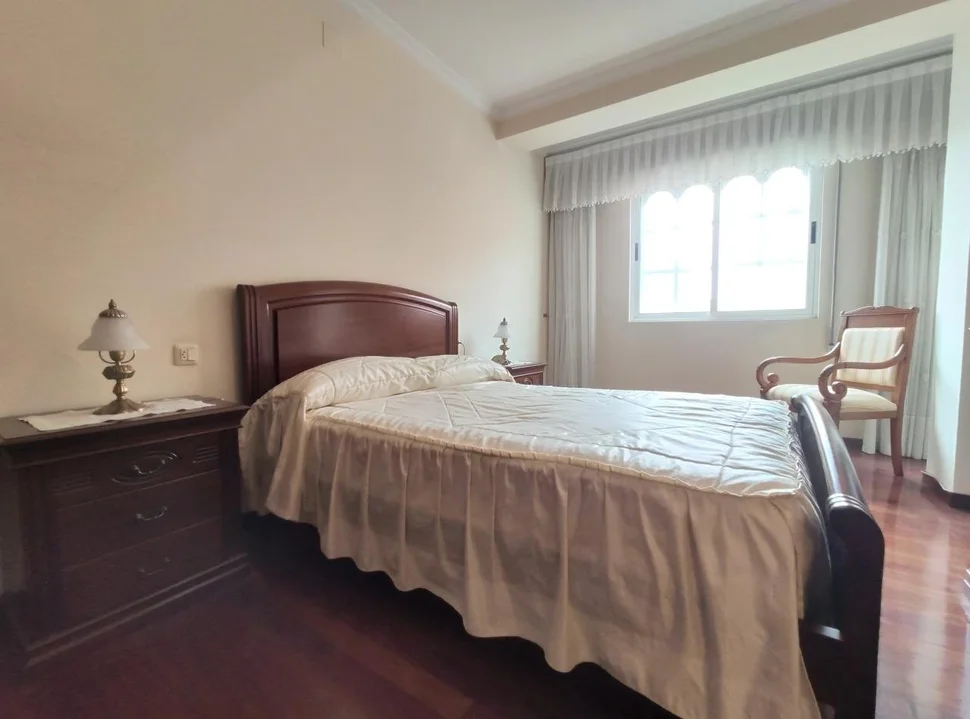 Se vende fabuloso piso en santa cecilia ( trastero, ascensor y garaje