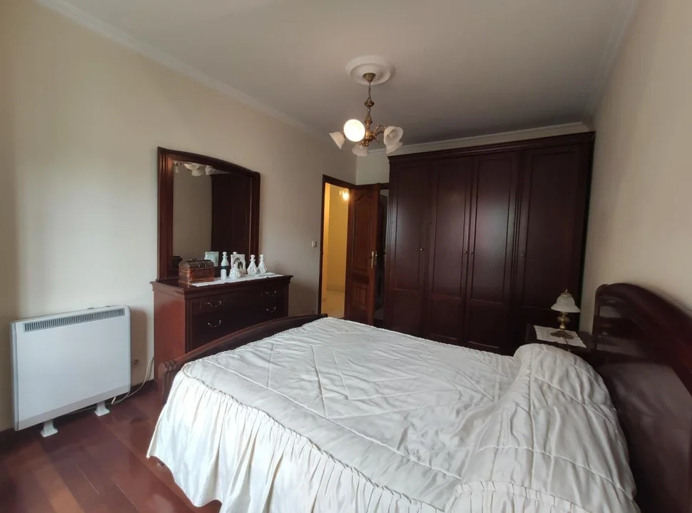 Se vende fabuloso piso en santa cecilia ( trastero, ascensor y garaje