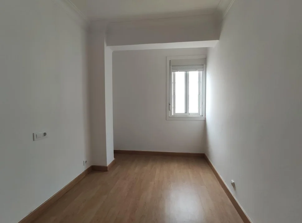 Se vende piso recientemente reformado a estrenar en ultramar