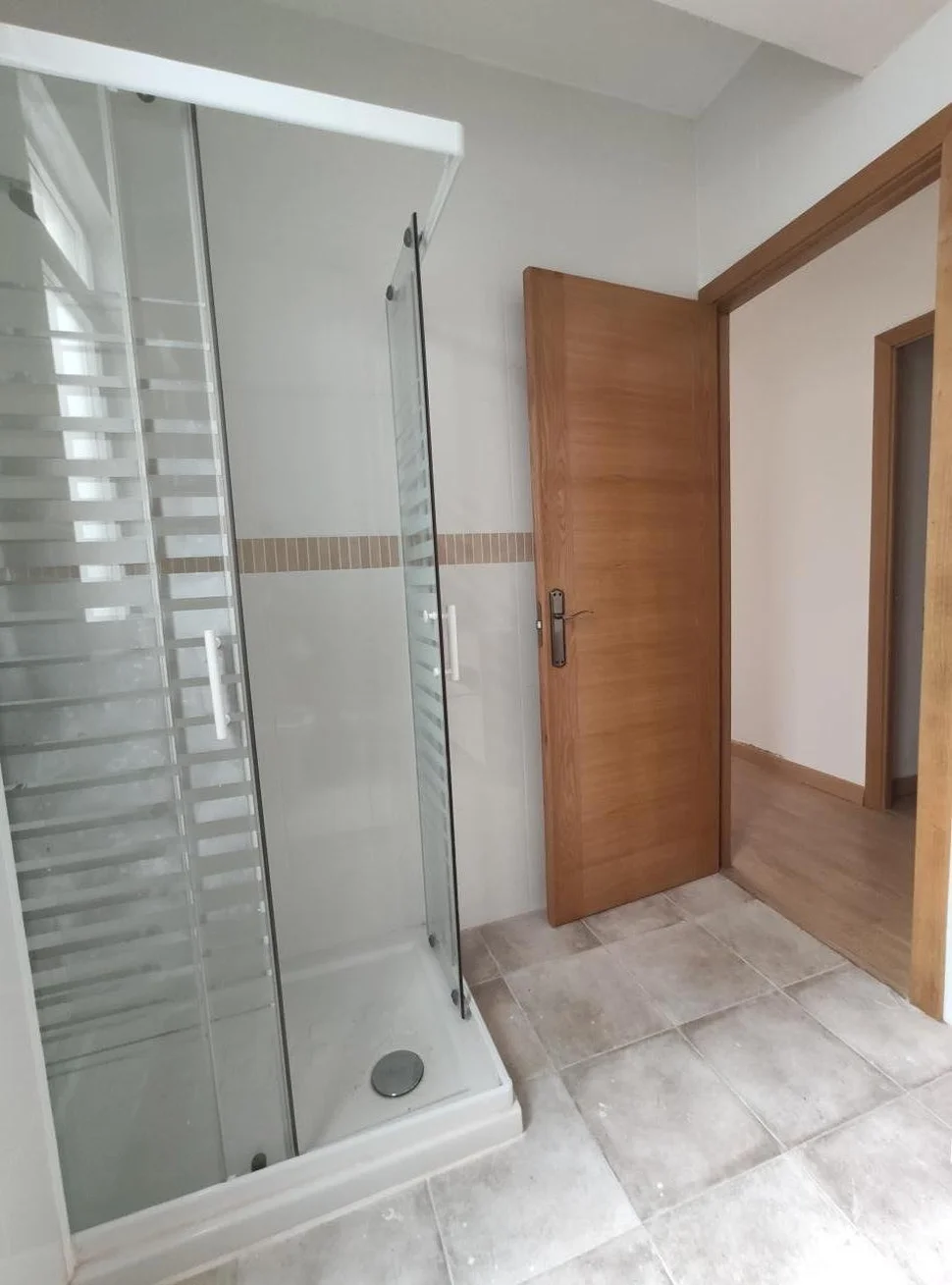 Se vende piso recientemente reformado a estrenar en ultramar