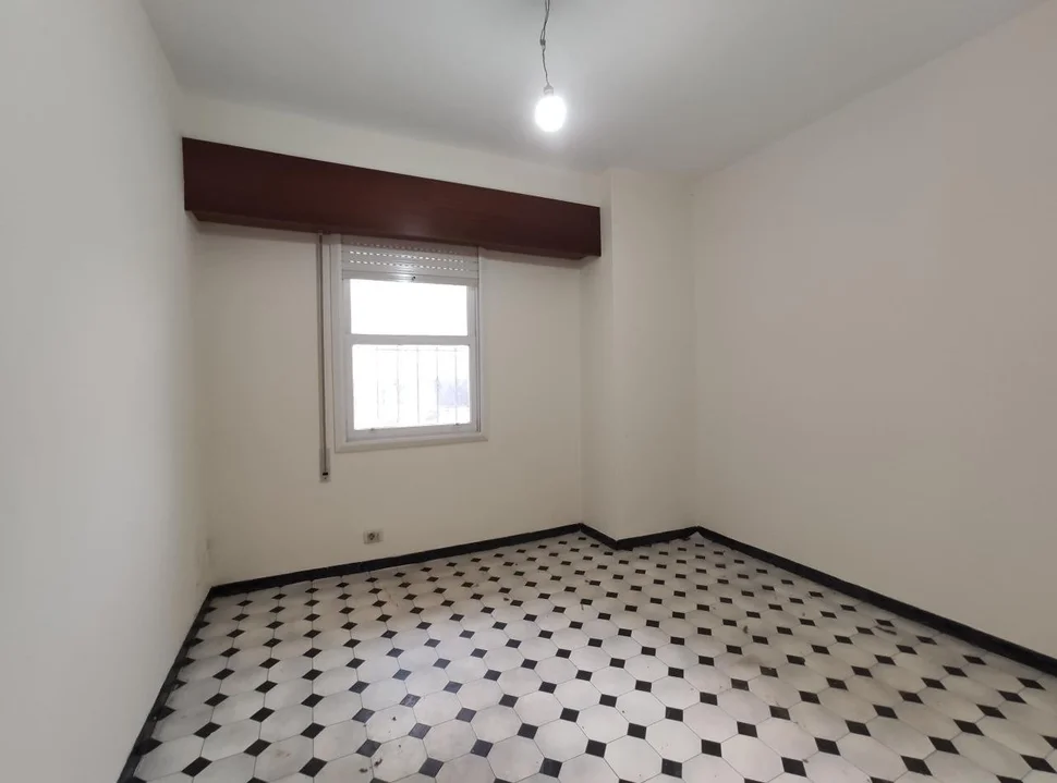 Se vende piso en la calle juan de austria (ferrol)