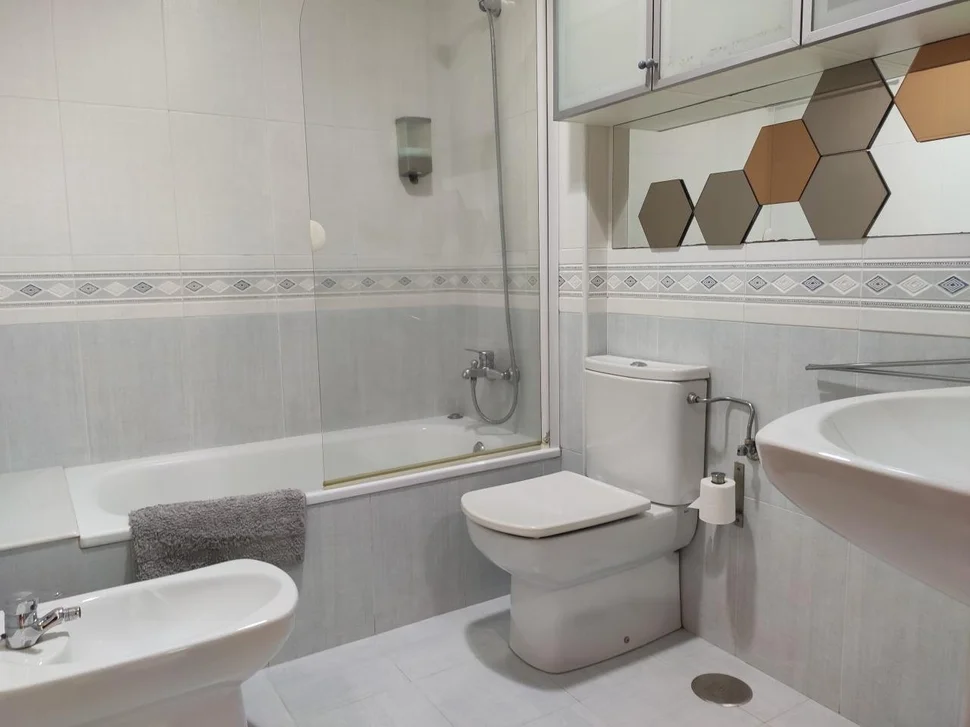 Se Vende Piso Luminoso en el Centro