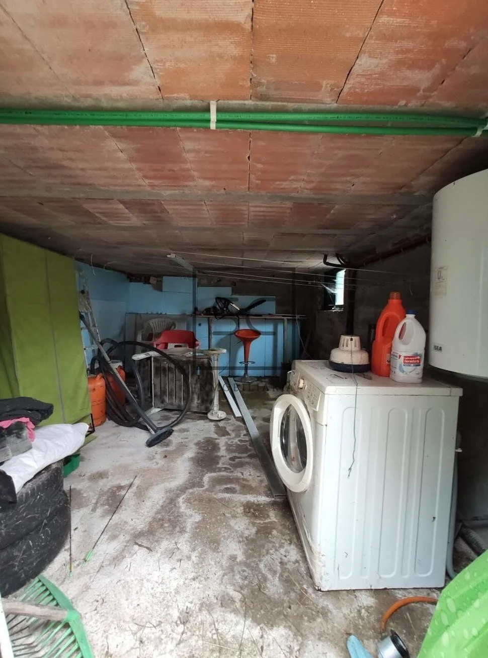 Se vende casa con piscina en pedroso en san saturino, san saruniño