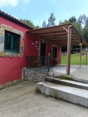 Se vende casa con piscina en pedroso en san saturino, san saruniño