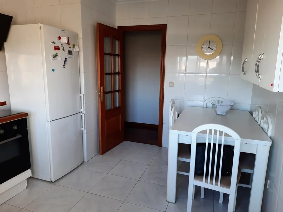 Se vende piso con ascensor próximo a ultramar