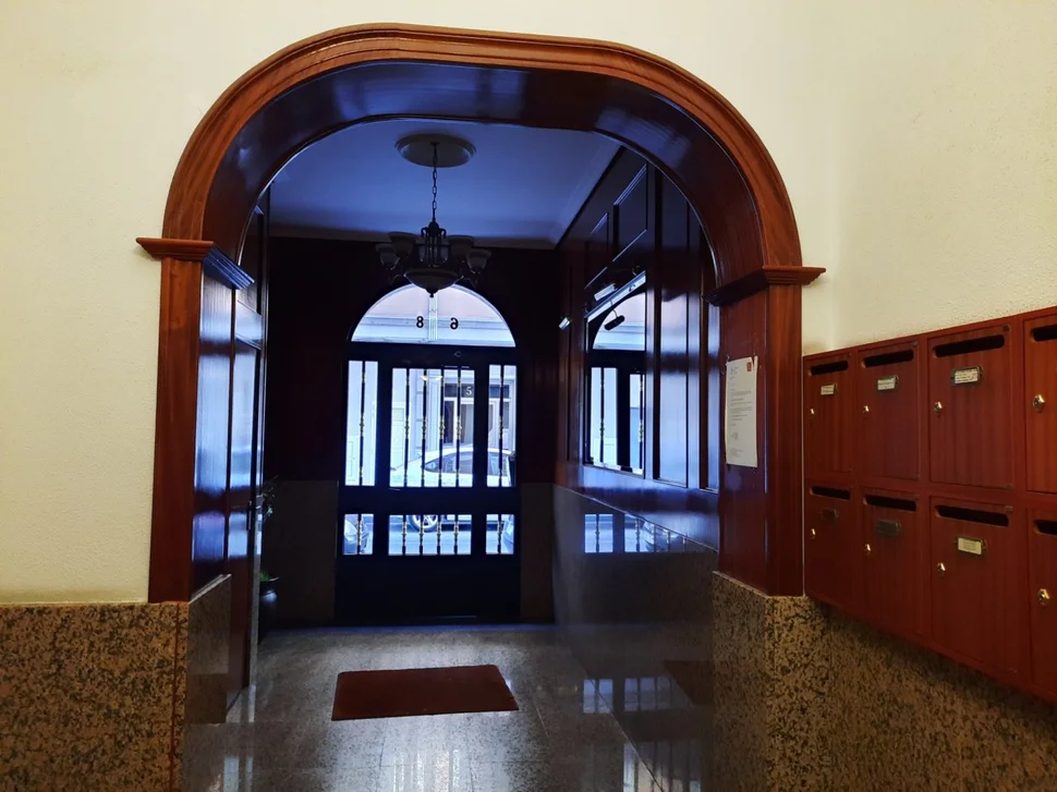 Se vende piso con ascensor próximo a ultramar