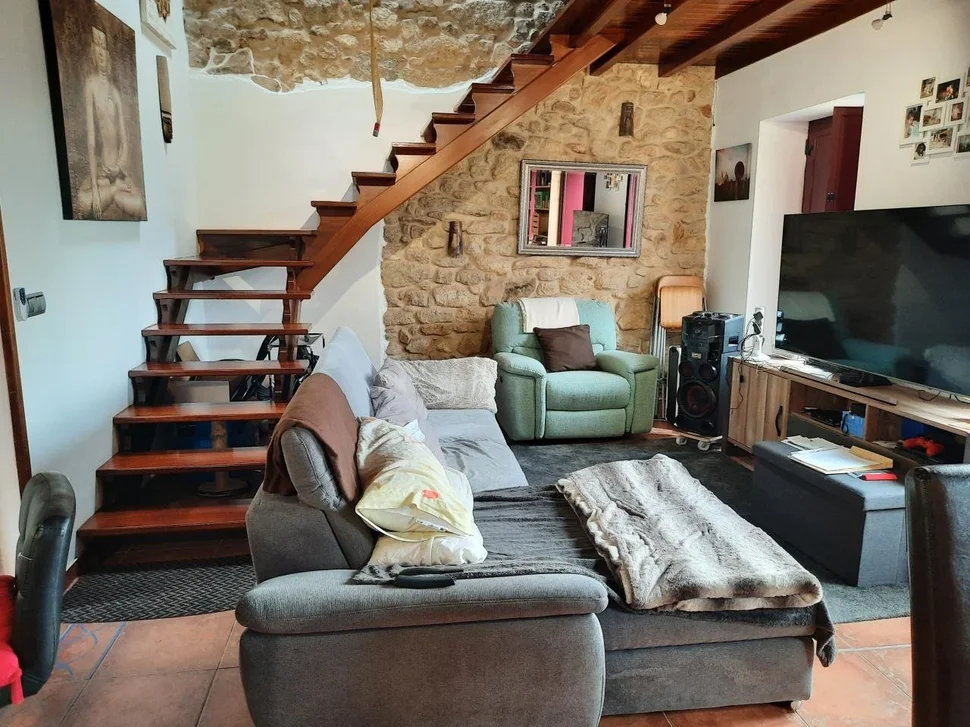 Vivienda totalmente reformada con finca