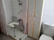 Primer piso para pequeña reforma en zona ayuntamiento narón