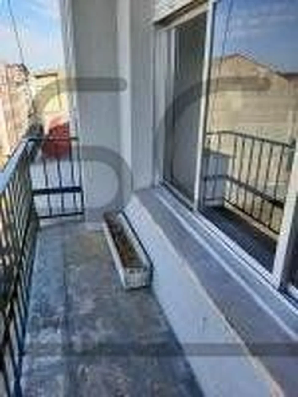 Piso para pequeña reforma bien situado