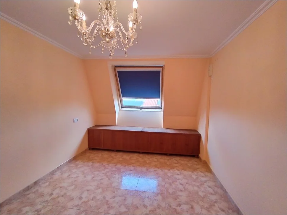 Se vende duplex con terraza en freixeiro